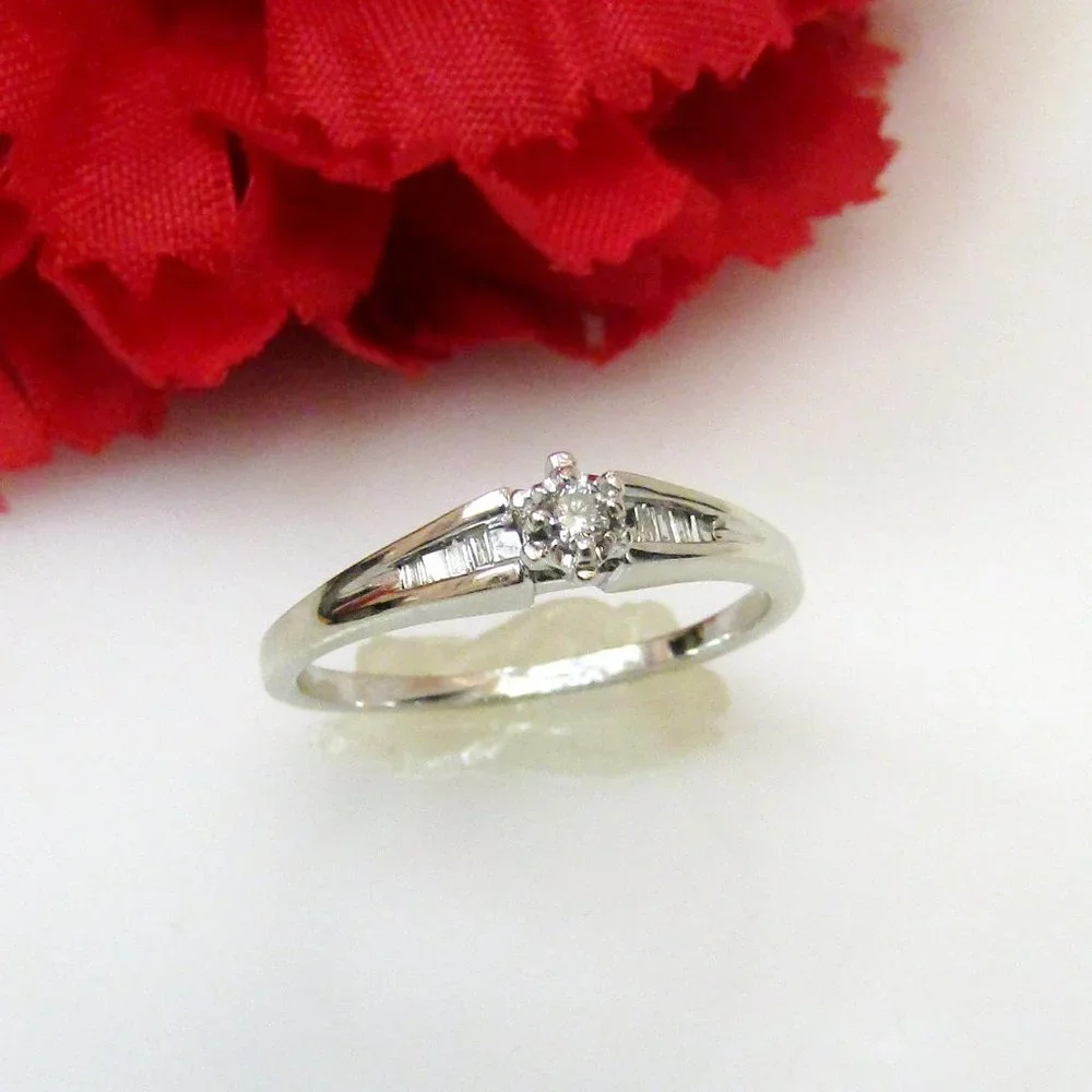 Diamond Promise Ring With Accents 10k White Gold Size 6.25 Genuine Natural Real - Picture 5 of 12